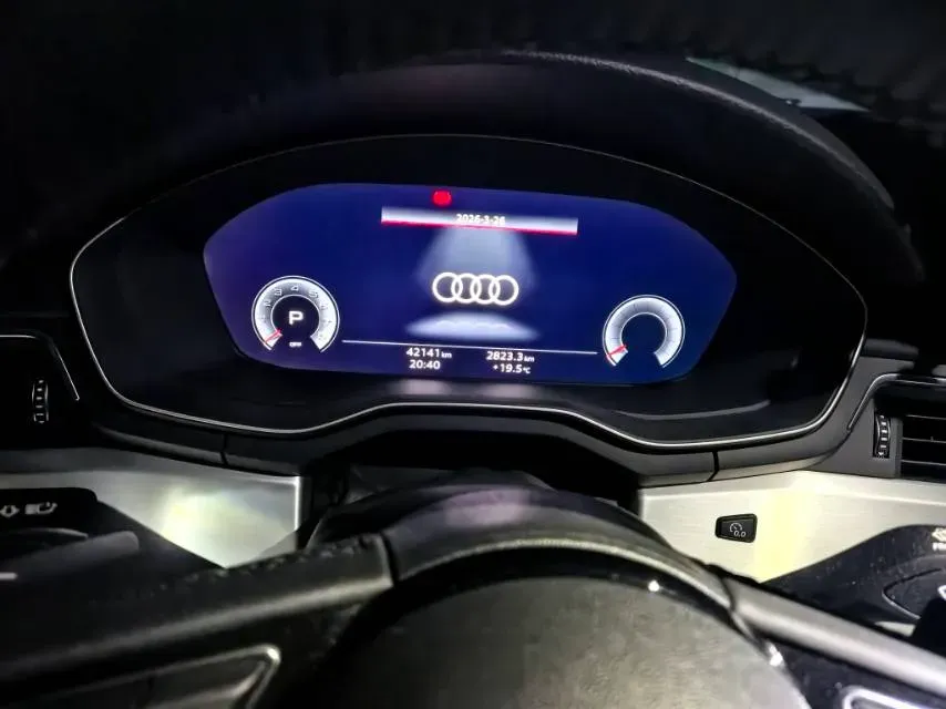 2020 Audi A4L 2.0T 190HP L4 7DCT,autocango,china used car exporter,china ev exporter,chinese used car exporter,chinese used ev exporter