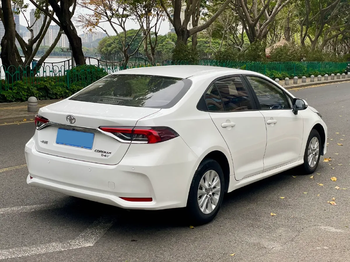 2022 Toyota Corolla 1.2T 116HP L4 CVT,autocango,china used car exporter,china ev exporter,chinese used car exporter,chinese used ev exporter