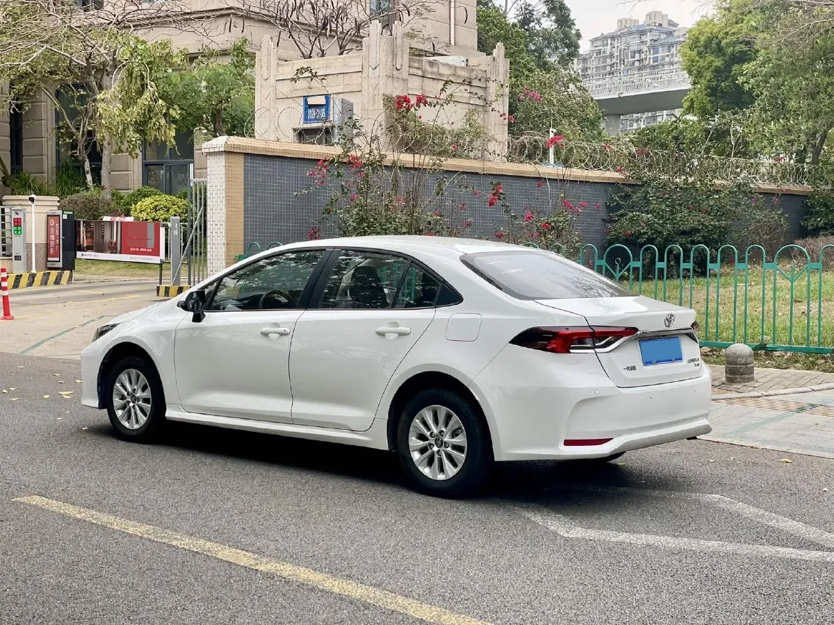 2022 Toyota Corolla 1.2T 116HP L4 CVT,autocango,china used car exporter,china ev exporter,chinese used car exporter,chinese used ev exporter