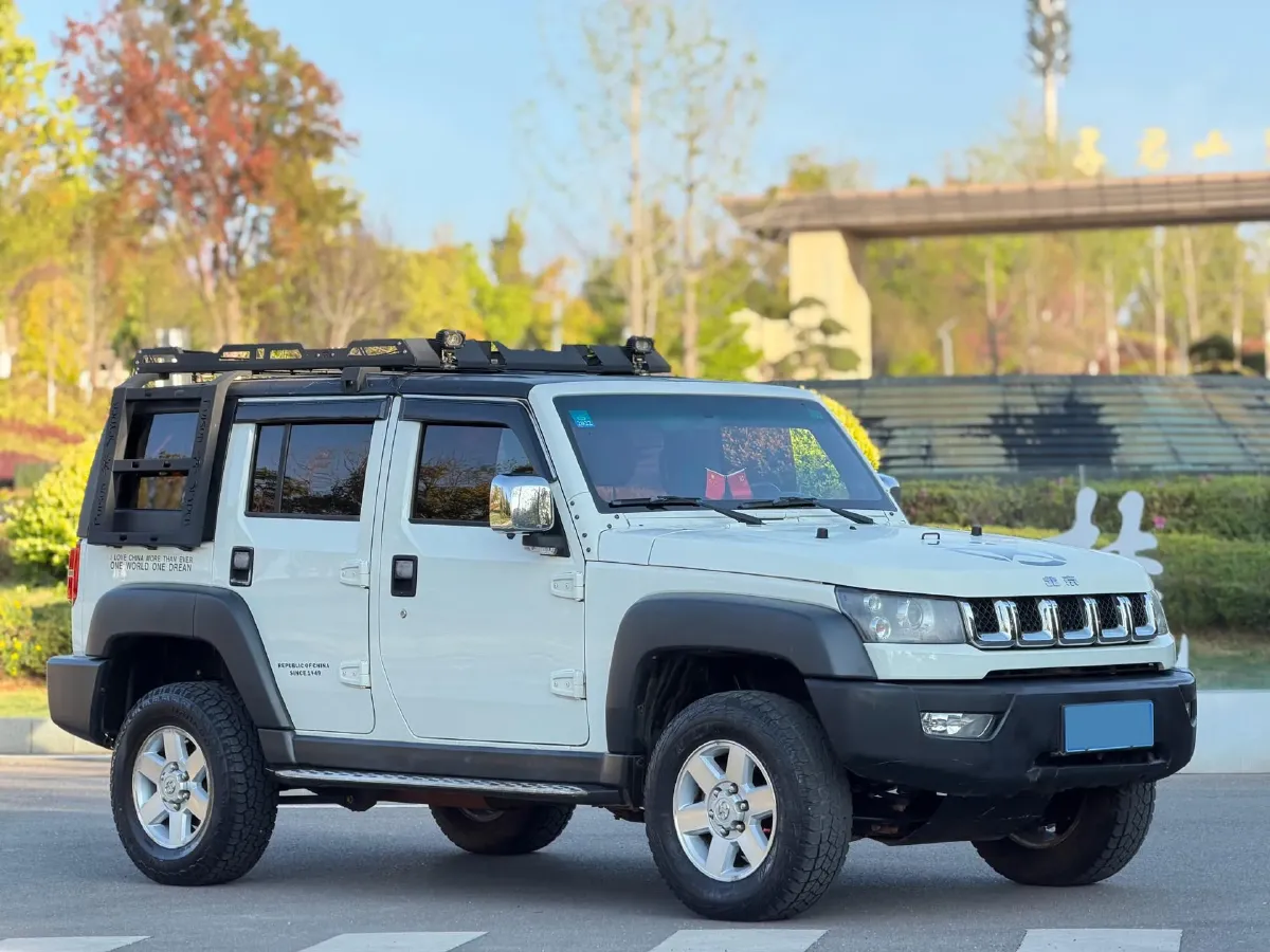 2016 Beijing BJ40 2.0T 204HP L4 5MT,autocango,china used car exporter,china ev exporter,chinese used car exporter,chinese used ev exporter