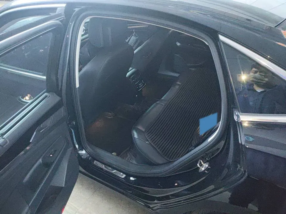 2022 Xpeng P7 BEV 60.2KWH,autocango,china used car exporter,china ev exporter,chinese used car exporter,chinese used ev exporter