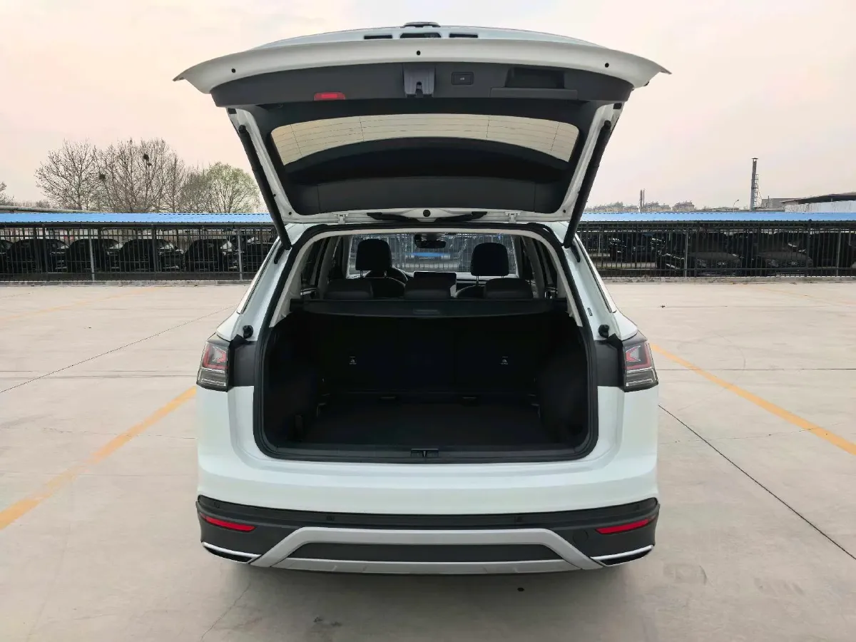 2023 Volkswagen Tayron 1.4T 150HP L4 7DCT,autocango,china used car exporter,china ev exporter,chinese used car exporter,chinese used ev exporter