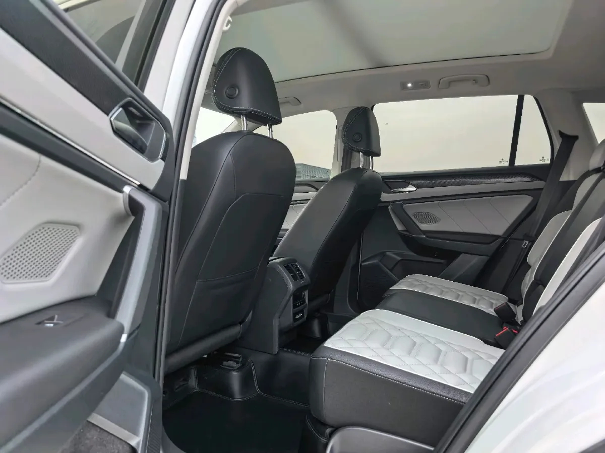 2023 Volkswagen Tayron 1.4T 150HP L4 7DCT,autocango,china used car exporter,china ev exporter,chinese used car exporter,chinese used ev exporter