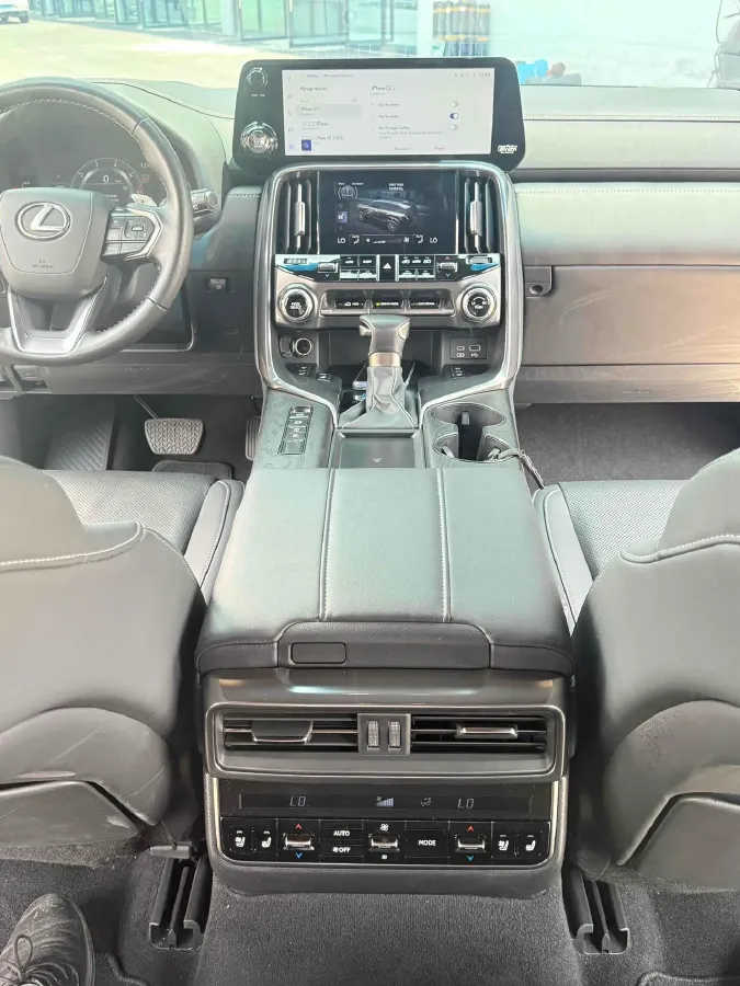 2022 Lexus UX 2.0L 146HP L4 E-CVT Hybrid,autocango,china used car exporter,china ev exporter,chinese used car exporter,chinese used ev exporter