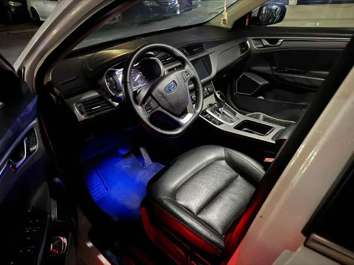 2017 Geely Emgrand GS 1.3T 129HP L4 6DCT,autocango,china used car exporter,china ev exporter,chinese used car exporter,chinese used ev exporter