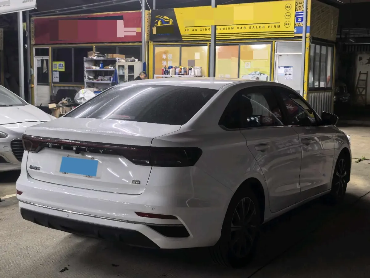 2022 Geely Emgrand 1.5L 114HP L4 CVT,autocango,china used car exporter,china ev exporter,chinese used car exporter,chinese used ev exporter