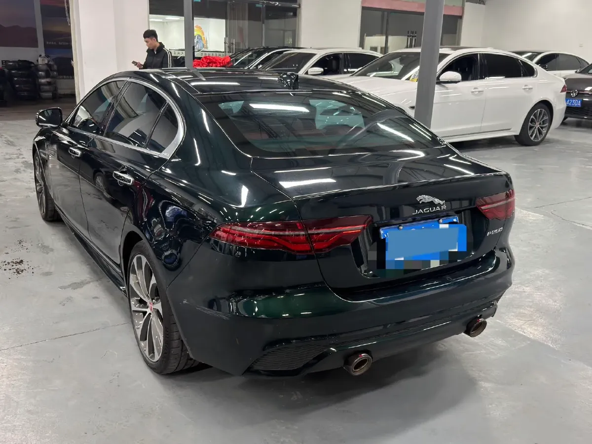 2021 Jaguar XEL 2.0T 250HP L4 8AT,autocango,china used car exporter,china ev exporter,chinese used car exporter,chinese used ev exporter