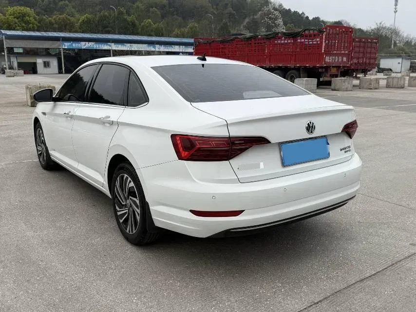 2022 Volkswagen Sagitar 1.4T 150HP L4 7DCT,autocango,china used car exporter,china ev exporter,chinese used car exporter,chinese used ev exporter
