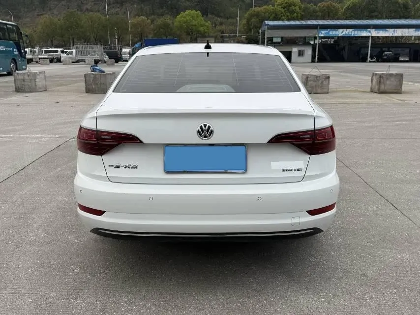 2022 Volkswagen Sagitar 1.4T 150HP L4 7DCT,autocango,china used car exporter,china ev exporter,chinese used car exporter,chinese used ev exporter