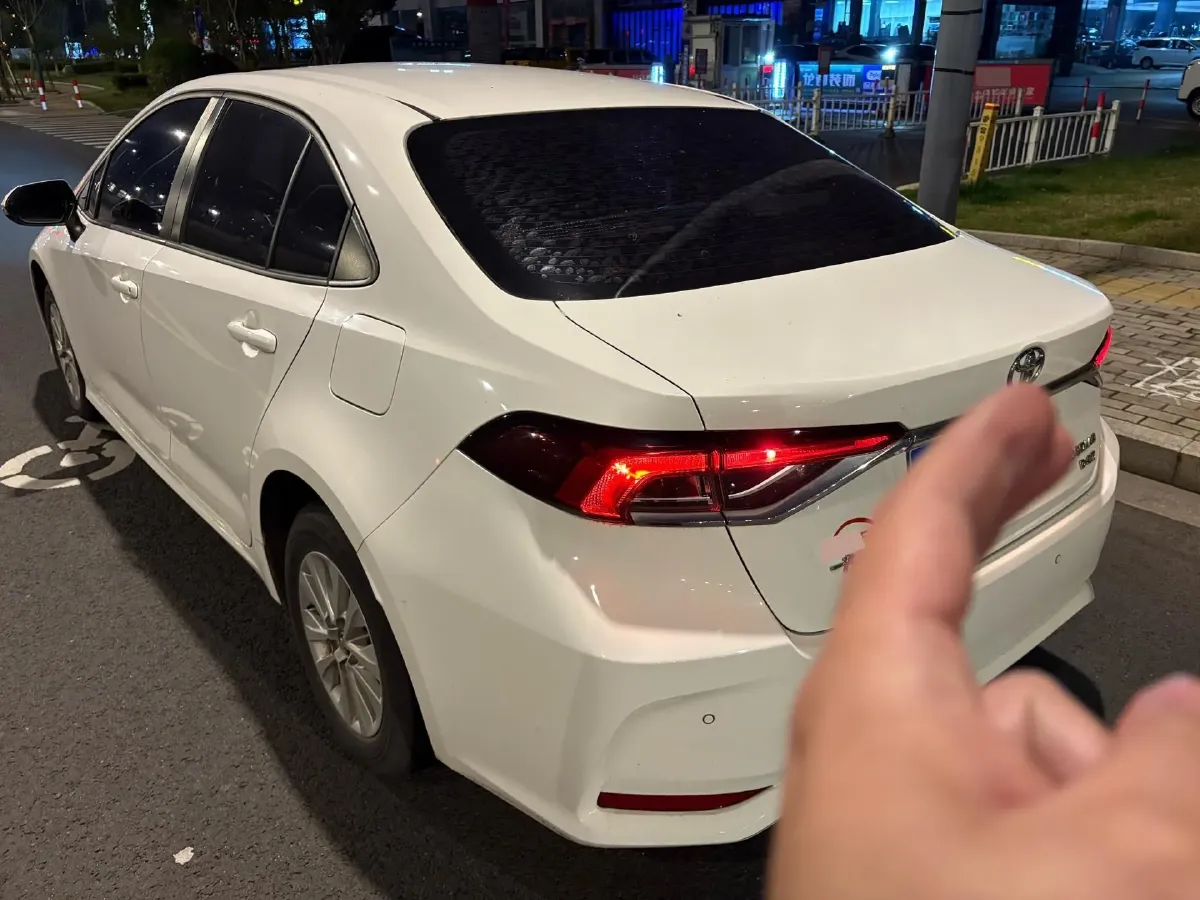 2021 Toyota Corolla 1.2T 116HP L4 CVT,autocango,china used car exporter,china ev exporter,chinese used car exporter,chinese used ev exporter