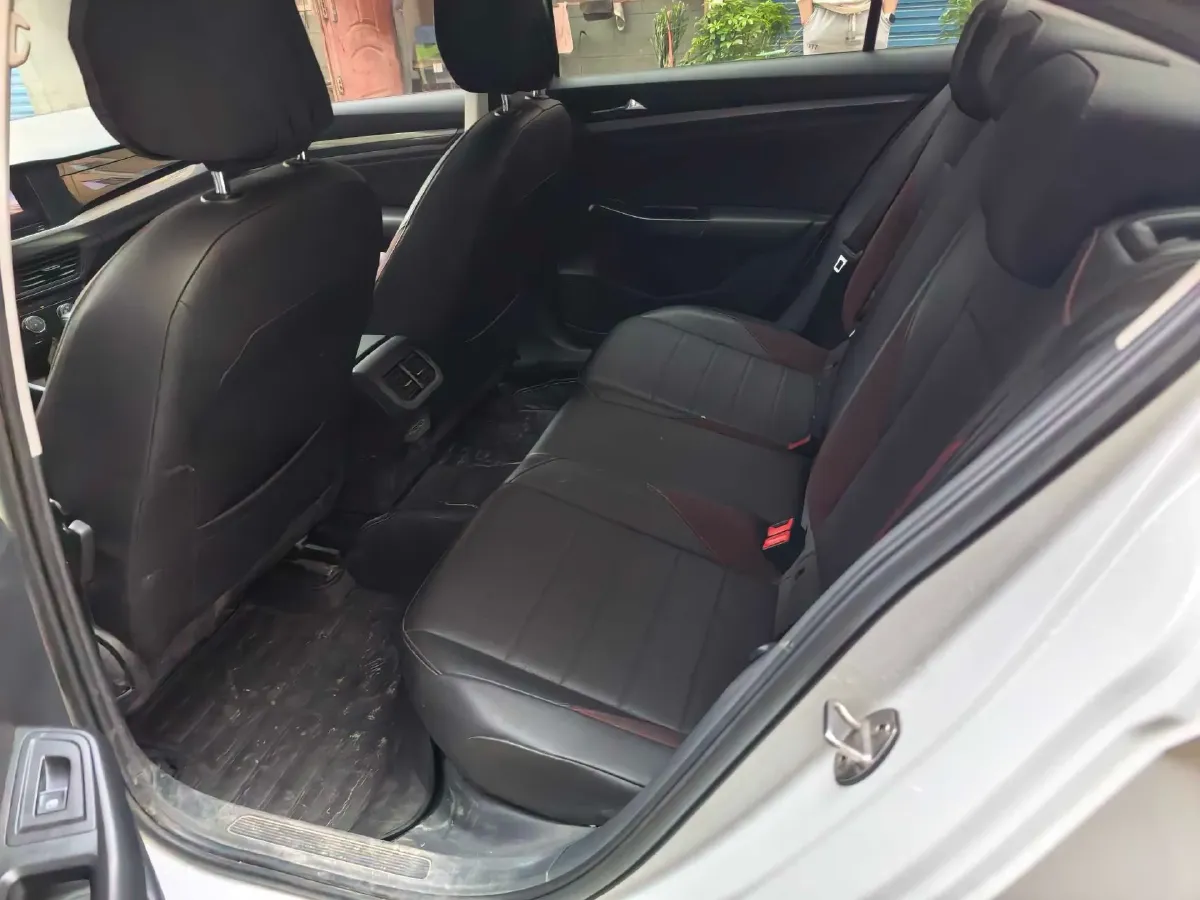 2020 Volkswagen Bora 1.5L 113HP L4 6AT,autocango,china used car exporter,china ev exporter,chinese used car exporter,chinese used ev exporter