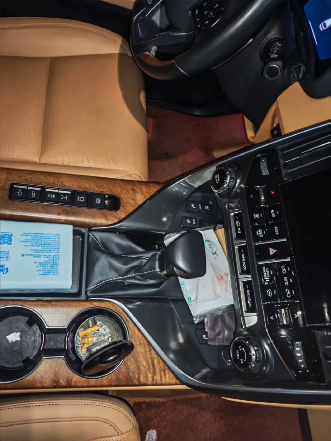 2022 Lexus ES 2.0L 173HP L4 CVT,autocango,china used car exporter,china ev exporter,chinese used car exporter,chinese used ev exporter