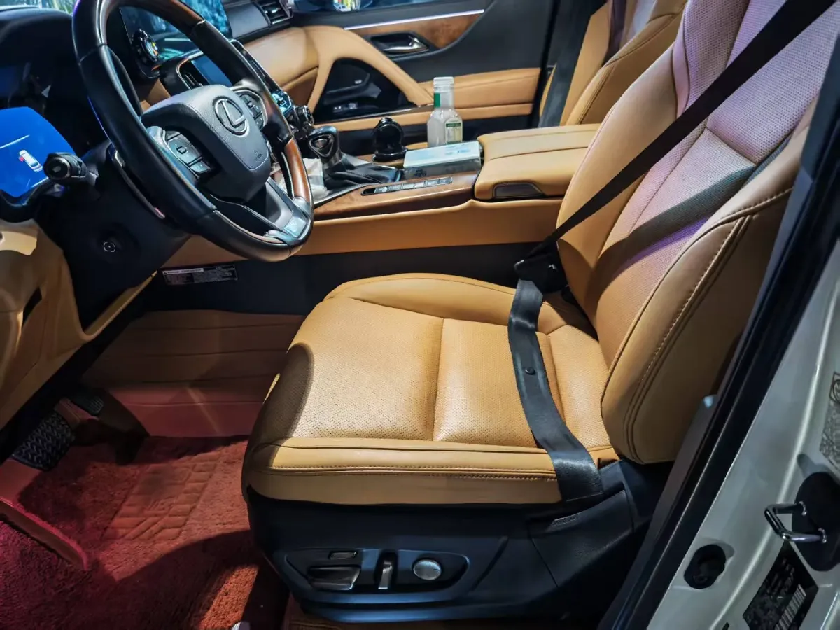 2022 Lexus ES 2.0L 173HP L4 CVT,autocango,china used car exporter,china ev exporter,chinese used car exporter,chinese used ev exporter