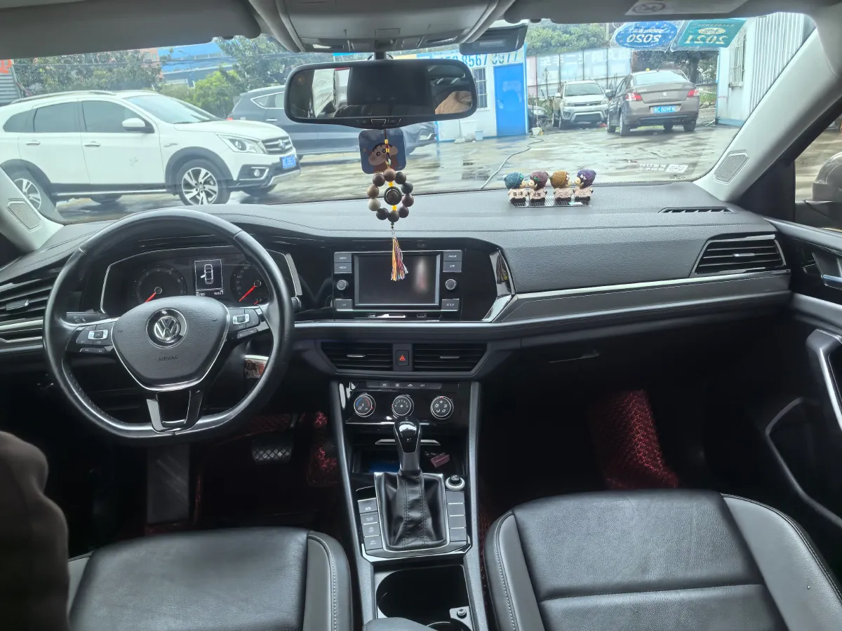 2019 Jeep Renegade 1.3T 173HP L4 7DCT,autocango,china used car exporter,china ev exporter,chinese used car exporter,chinese used ev exporter