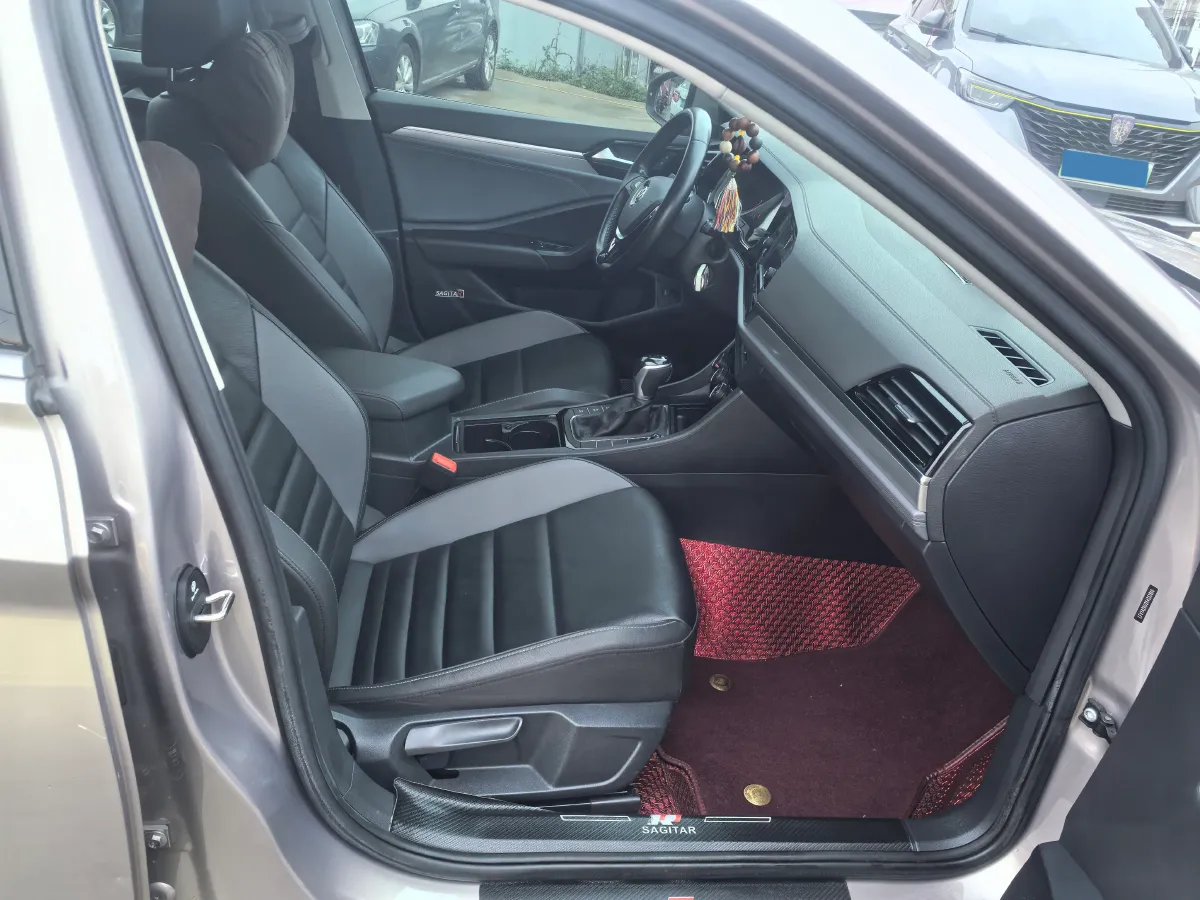 2019 Jeep Renegade 1.3T 173HP L4 7DCT,autocango,china used car exporter,china ev exporter,chinese used car exporter,chinese used ev exporter