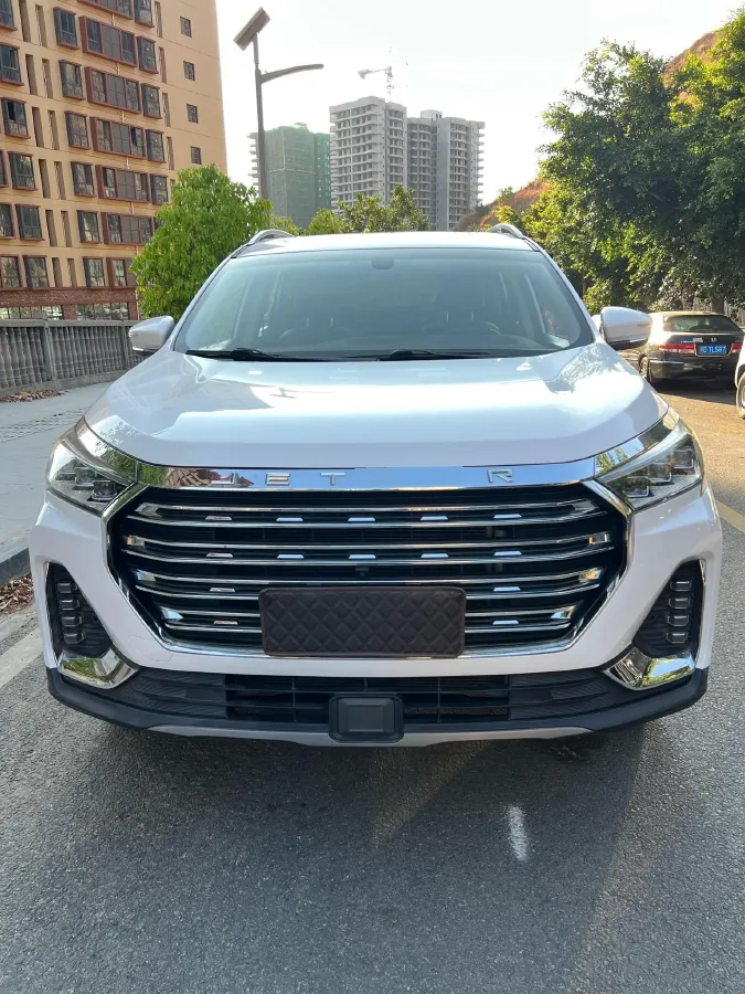 2021 DongFeng Forthing LingZhi Plus 2.0L 133HP L4 6MT,autocango,china used car exporter,china ev exporter,chinese used car exporter,chinese used ev exporter
