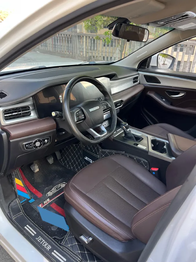 2021 DongFeng Forthing LingZhi Plus 2.0L 133HP L4 6MT,autocango,china used car exporter,china ev exporter,chinese used car exporter,chinese used ev exporter