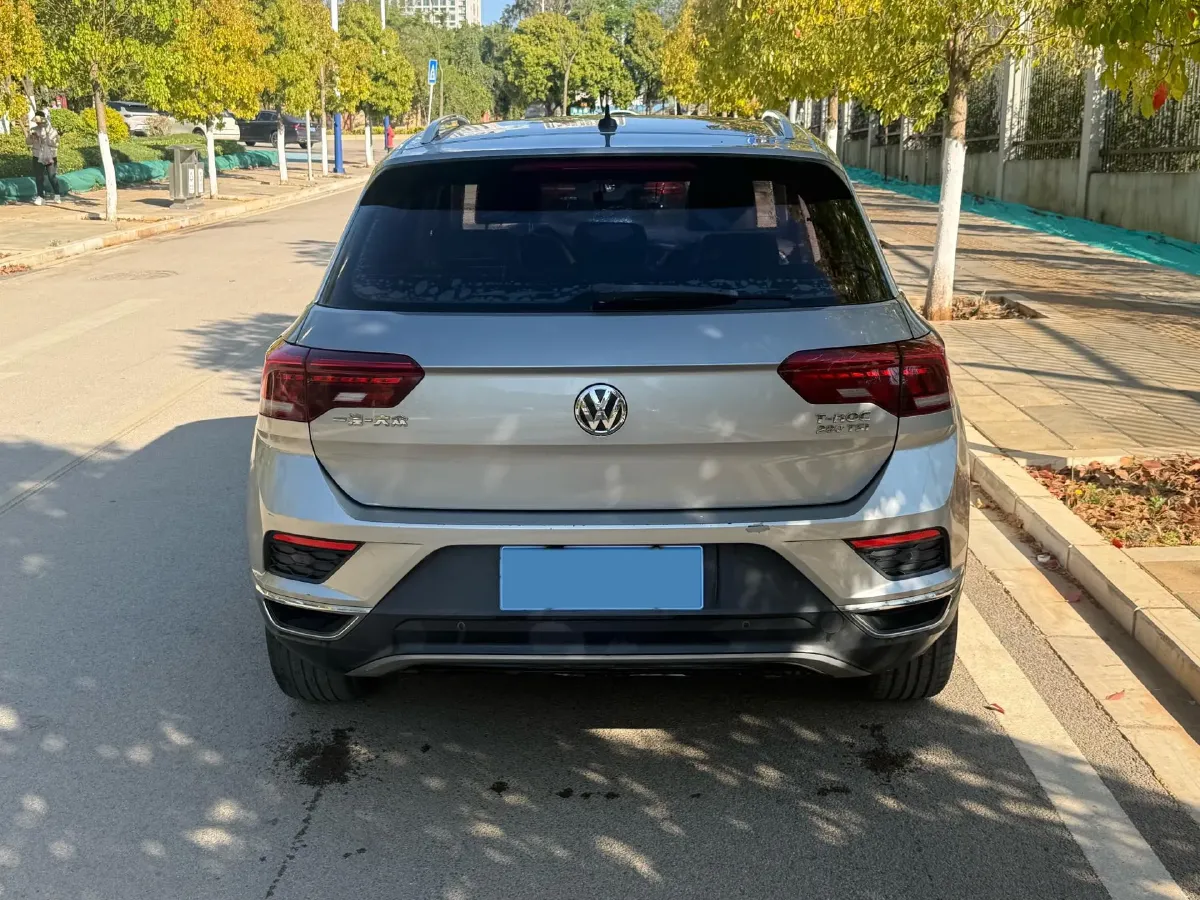 2018 Mitsubishi Eclipse Cross 1.5T 170HP L4 CVT,autocango,china used car exporter,china ev exporter,chinese used car exporter,chinese used ev exporter