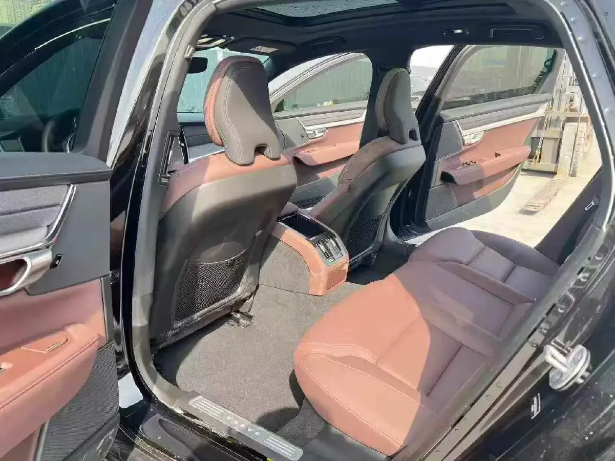2026 Volvo S90 2.0T 250HP L4 8AT,autocango,china used car exporter,china ev exporter,chinese used car exporter,chinese used ev exporter