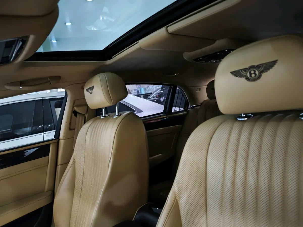 2017 Bentley Flying Spur 4.0T 507HP V8 8AT,autocango,china used car exporter,china ev exporter,chinese used car exporter,chinese used ev exporter