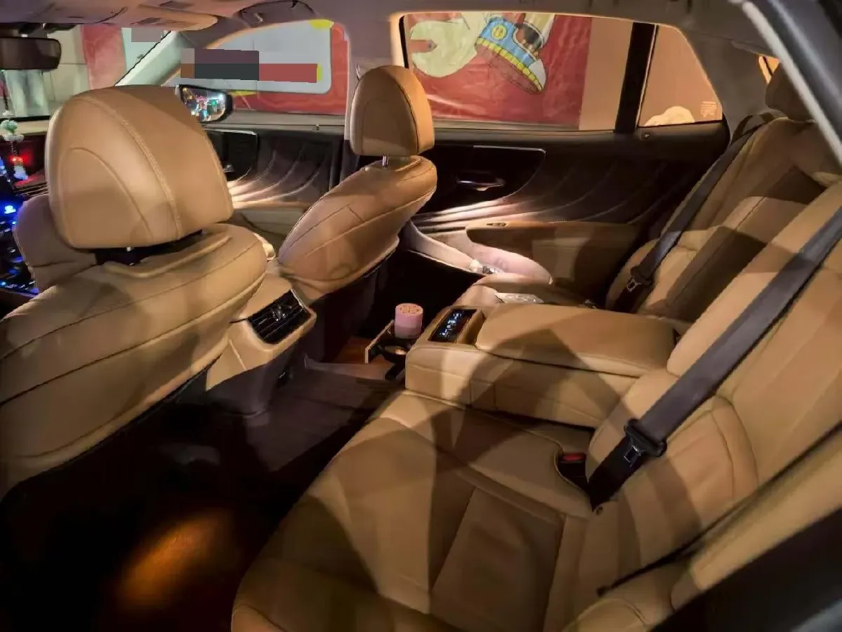 2018 Jaguar XJ 3.0T 340HP V6 8AT,autocango,china used car exporter,china ev exporter,chinese used car exporter,chinese used ev exporter