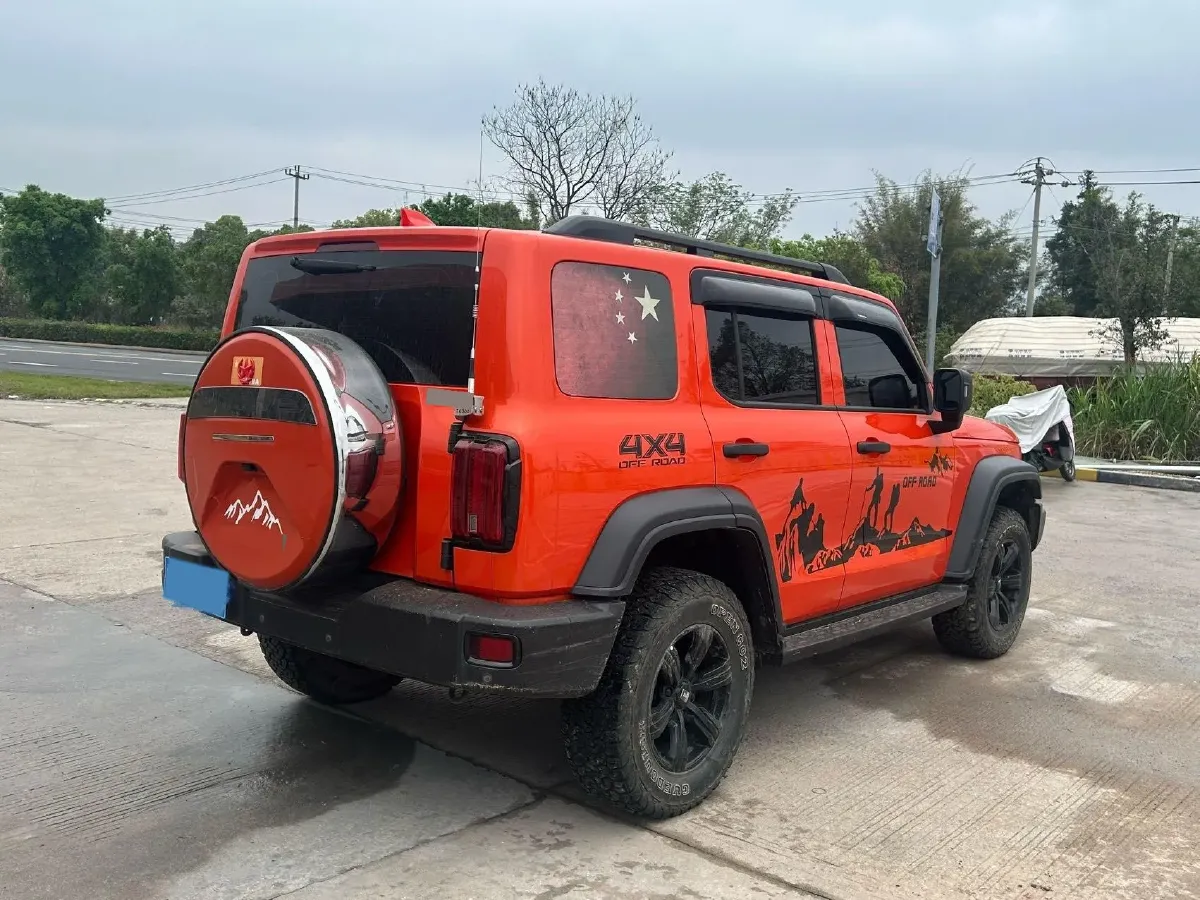 2021 Tank 300 2.0T 227HP L4 8AT,autocango,china used car exporter,china ev exporter,chinese used car exporter,chinese used ev exporter