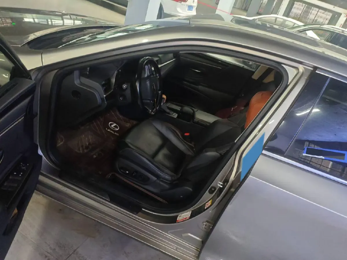 2018 Lexus ES 2.0L 167HP L4 6AT,autocango,china used car exporter,china ev exporter,chinese used car exporter,chinese used ev exporter