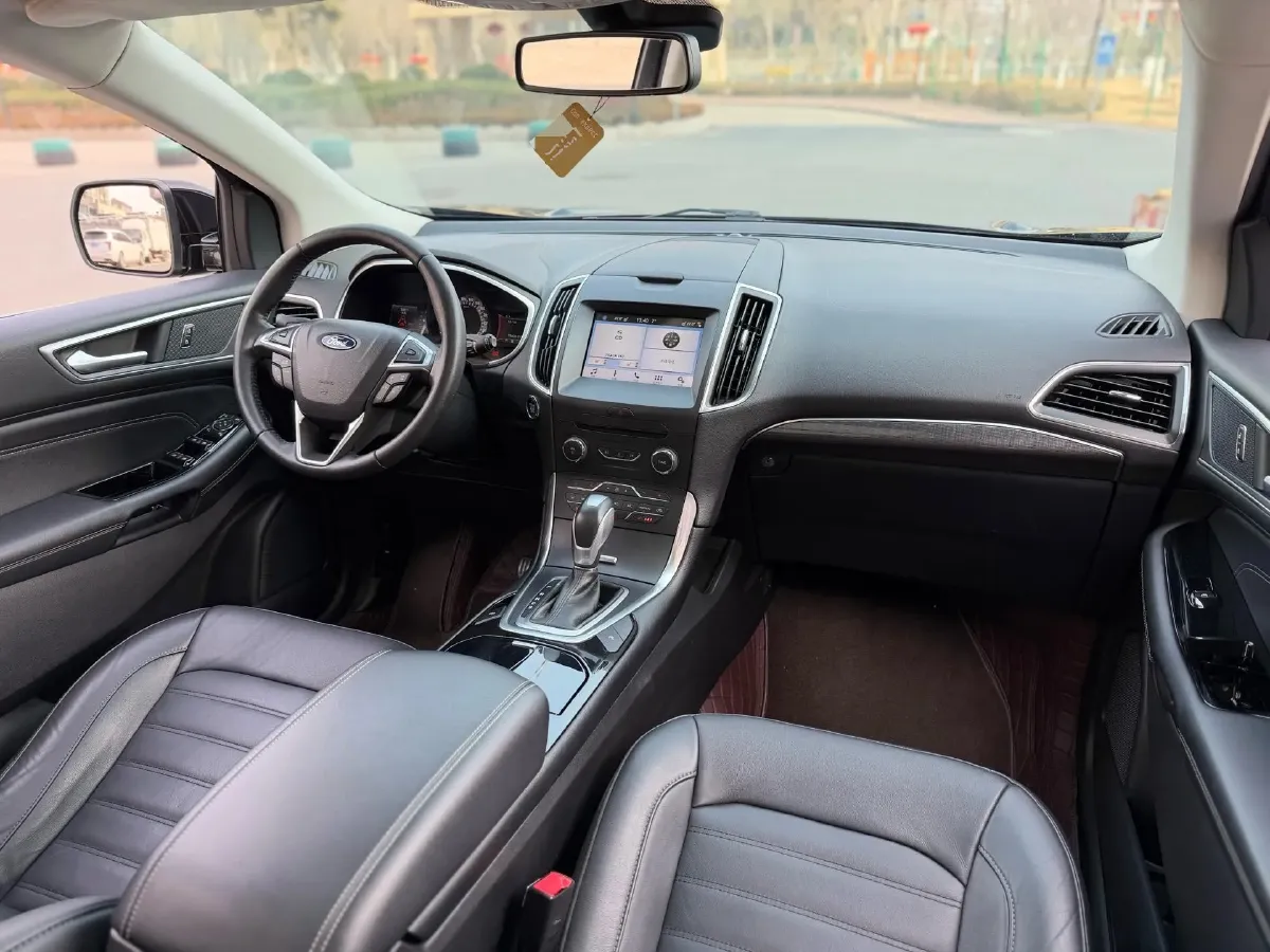 2018 Ford Edge 2.0T 245HP L4 6AT,autocango,china used car exporter,china ev exporter,chinese used car exporter,chinese used ev exporter