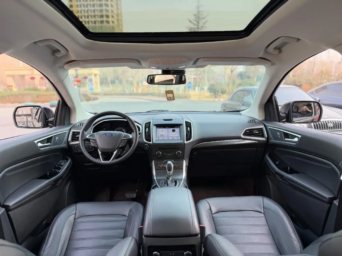 2018 Ford Edge 2.0T 245HP L4 6AT,autocango,china used car exporter,china ev exporter,chinese used car exporter,chinese used ev exporter