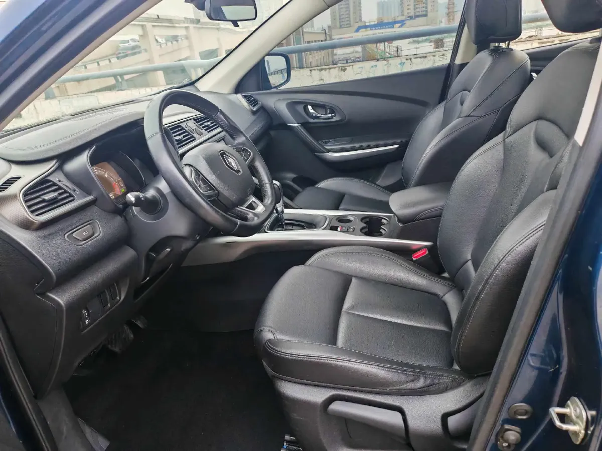 2017 Renault Kadjar 2.0L 150HP L4 CVT,autocango,china used car exporter,china ev exporter,chinese used car exporter,chinese used ev exporter