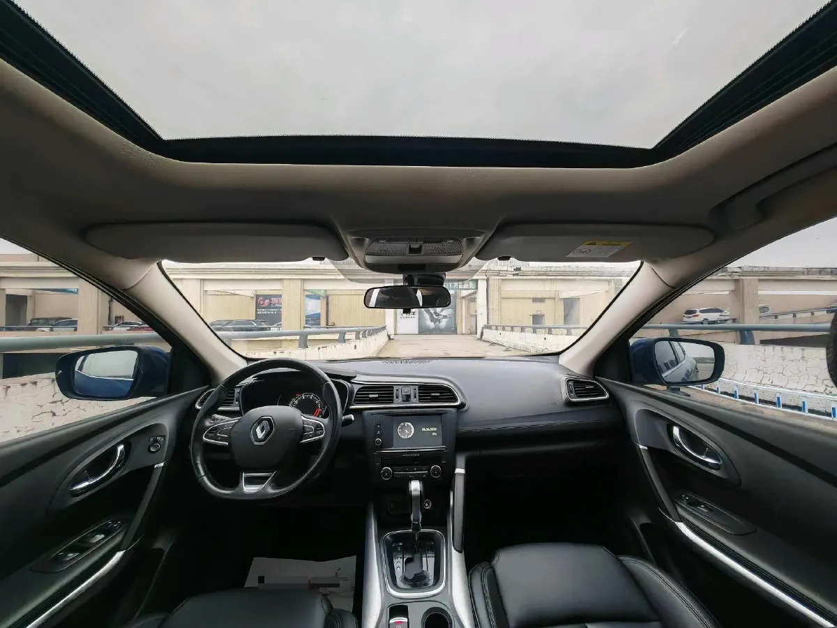 2017 Renault Kadjar 2.0L 150HP L4 CVT,autocango,china used car exporter,china ev exporter,chinese used car exporter,chinese used ev exporter