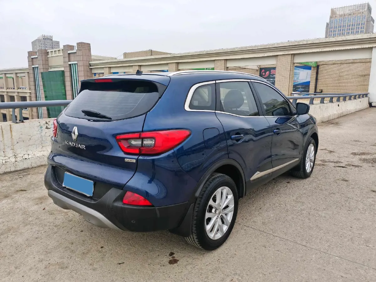 2017 Renault Kadjar 2.0L 150HP L4 CVT,autocango,china used car exporter,china ev exporter,chinese used car exporter,chinese used ev exporter