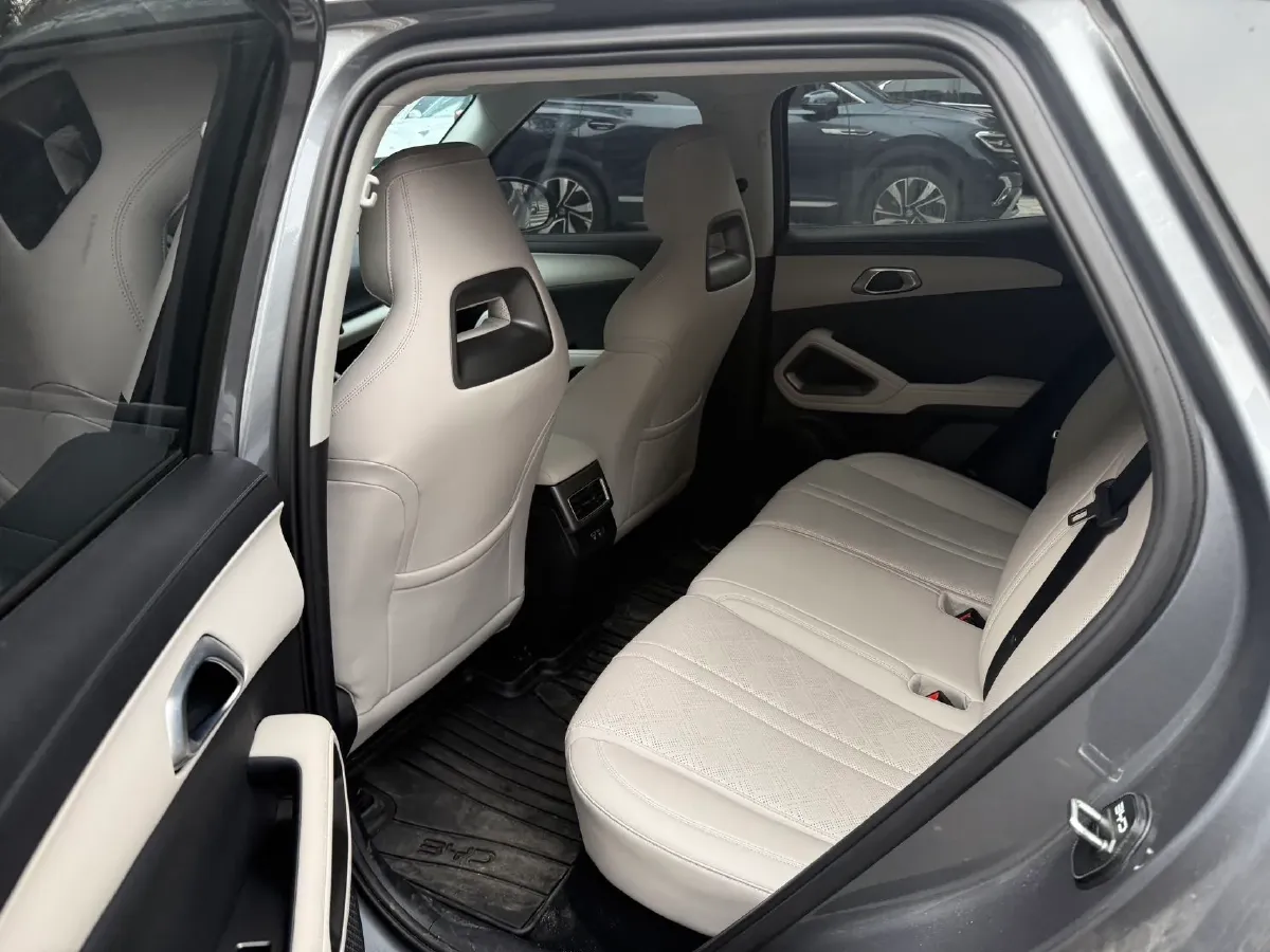 2025 BYD YuanUP BEV 45.12KWH,autocango,china used car exporter,china ev exporter,chinese used car exporter,chinese used ev exporter