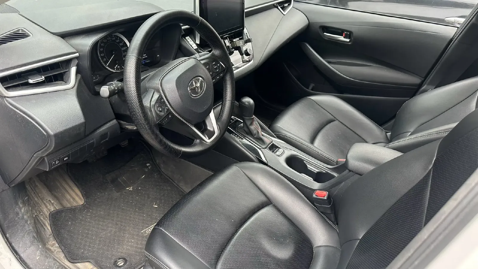 2022 Toyota Corolla 1.2T 116HP L4 CVT,autocango,china used car exporter,china ev exporter,chinese used car exporter,chinese used ev exporter