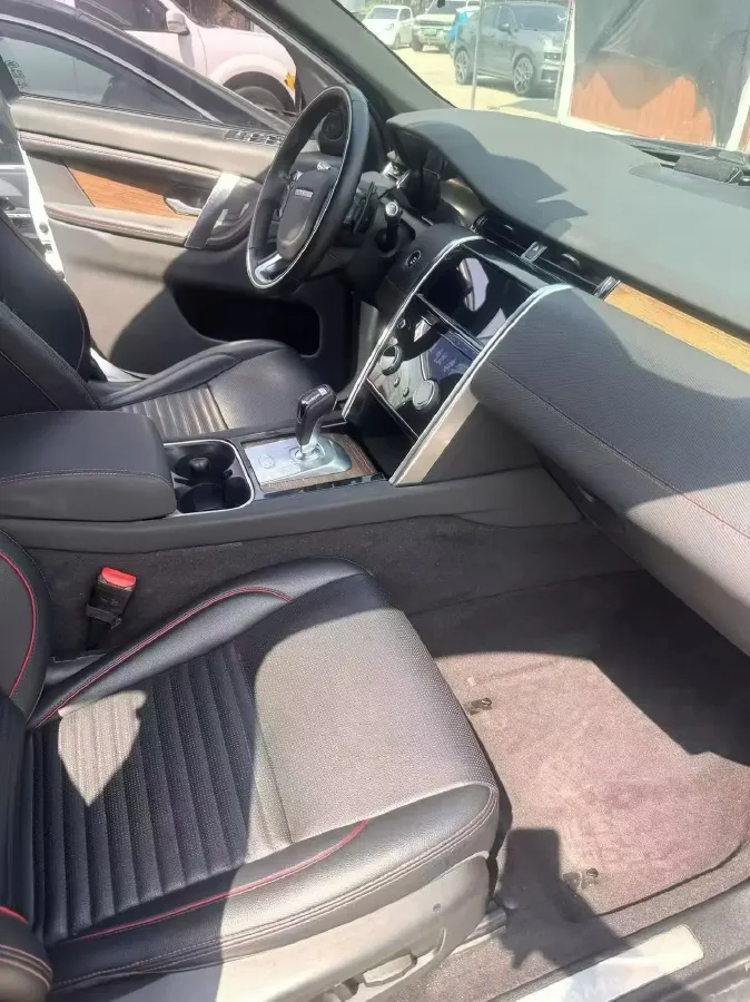2020 Land Rover Discovery Sport 2.0T 249HP L4 9AT,autocango,china used car exporter,china ev exporter,chinese used car exporter,chinese used ev exporter