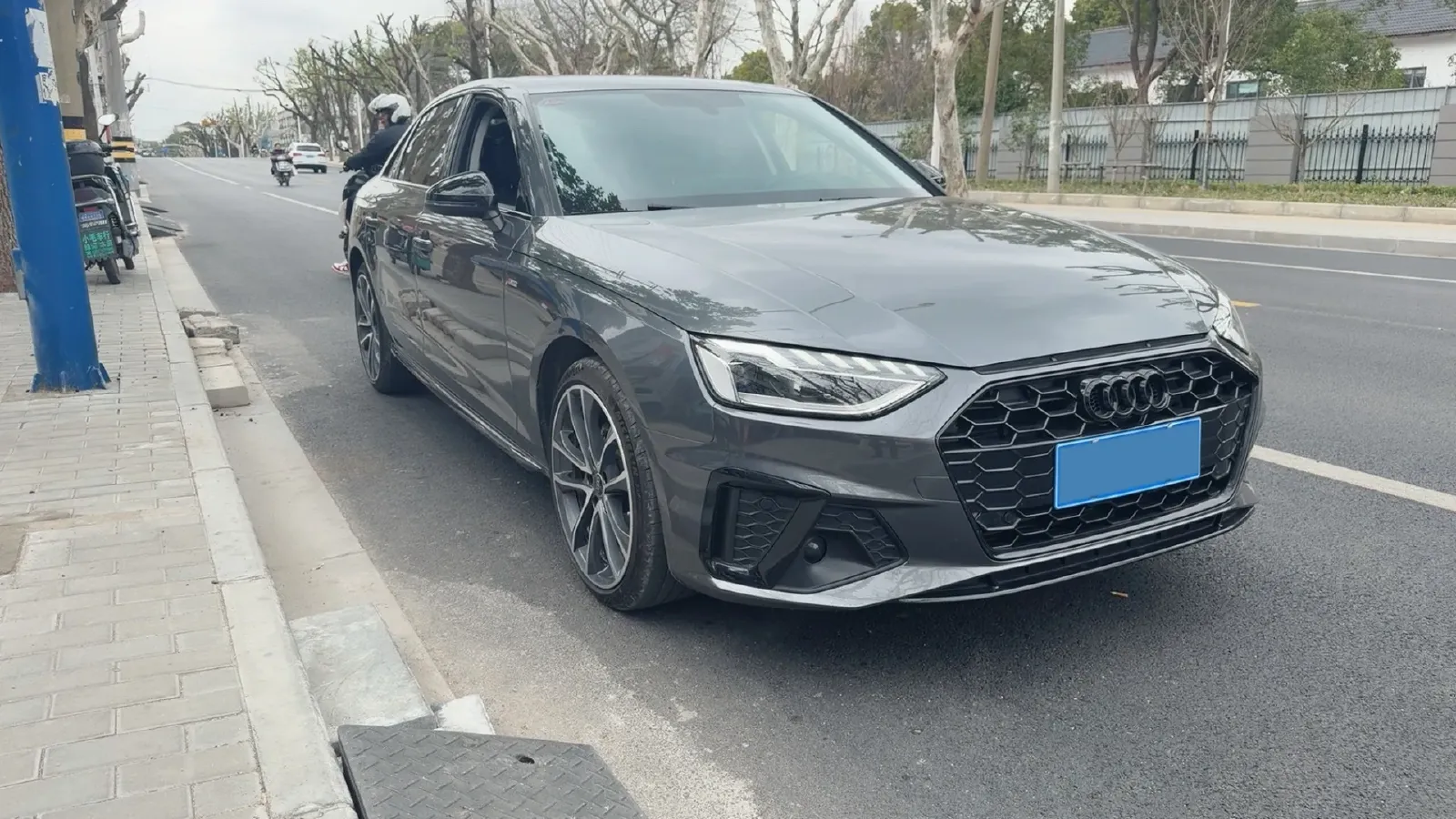 2022 Audi A4L 2.0T 190HP L4 7DCT,autocango,china used car exporter,china ev exporter,chinese used car exporter,chinese used ev exporter