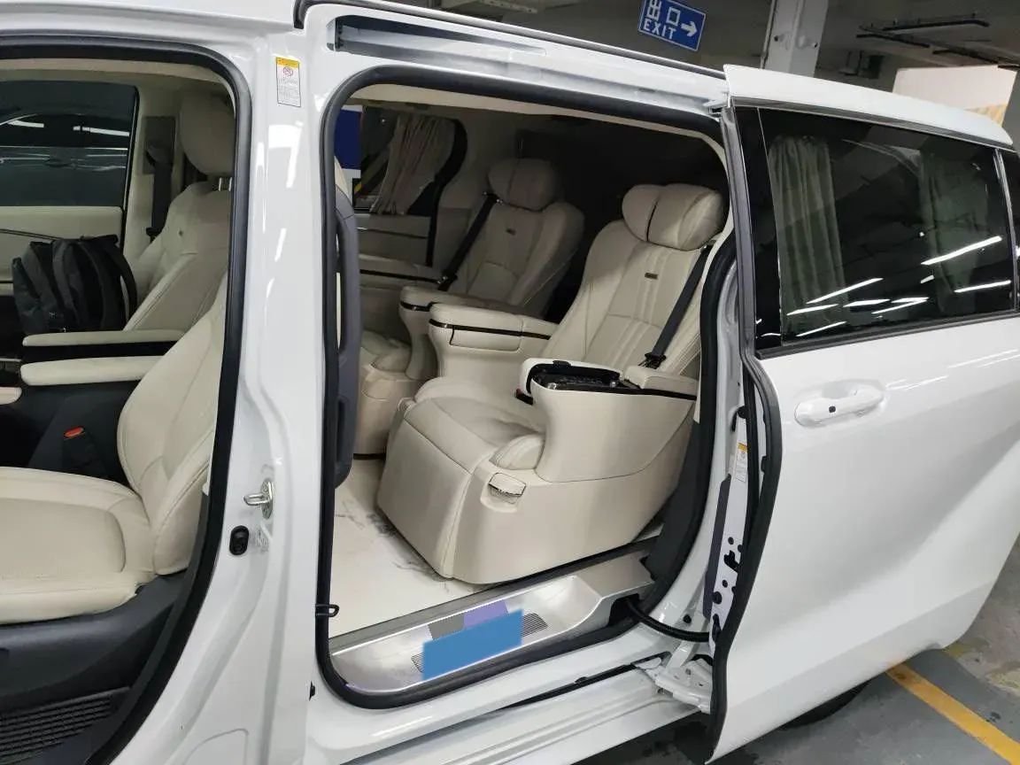 2021 Toyota Sienna 2.5L 192HP L4 E-CVT Hybrid,autocango,china used car exporter,china ev exporter,chinese used car exporter,chinese used ev exporter