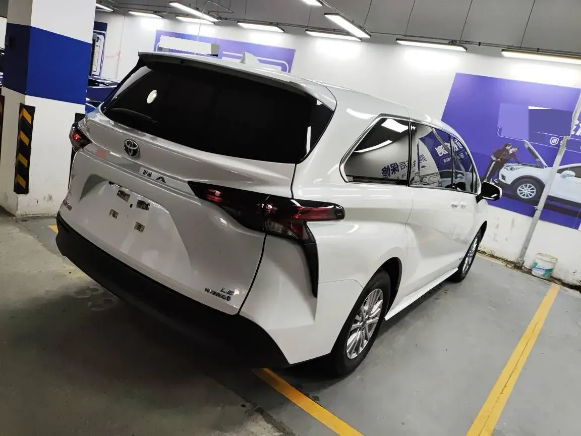 2021 Toyota Sienna 2.5L 192HP L4 E-CVT Hybrid,autocango,china used car exporter,china ev exporter,chinese used car exporter,chinese used ev exporter