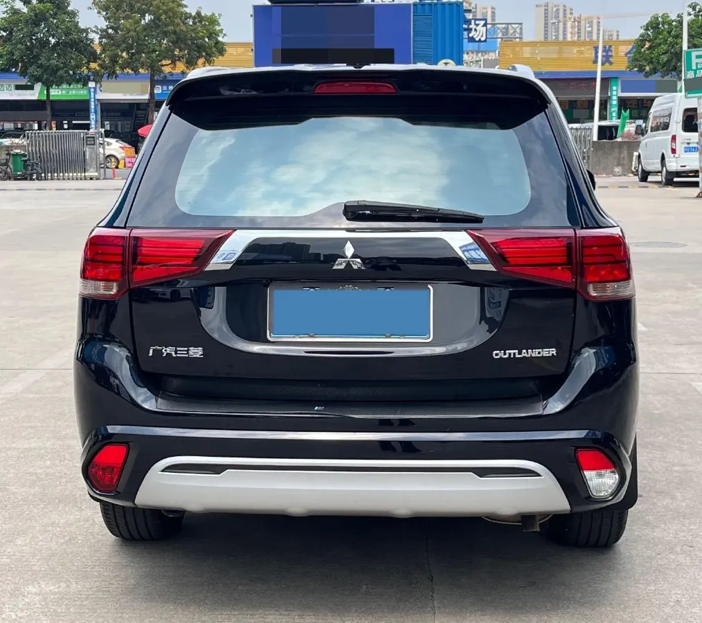 2021 Mitsubishi Outlander 2.0L 166HP L4 CVT,autocango,china used car exporter,china ev exporter,chinese used car exporter,chinese used ev exporter