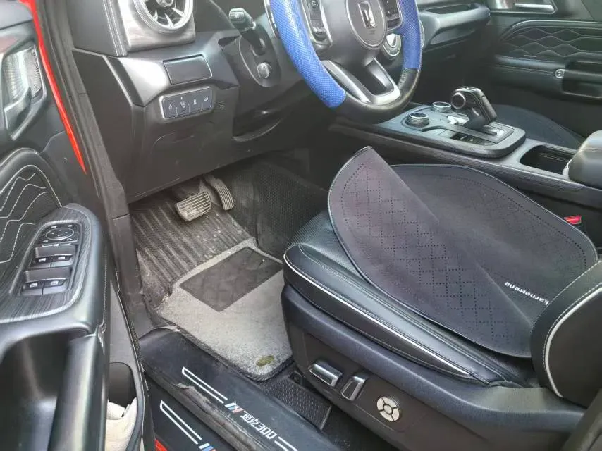 2021 Tank 300 2.0T 227HP L4 8AT,autocango,china used car exporter,china ev exporter,chinese used car exporter,chinese used ev exporter