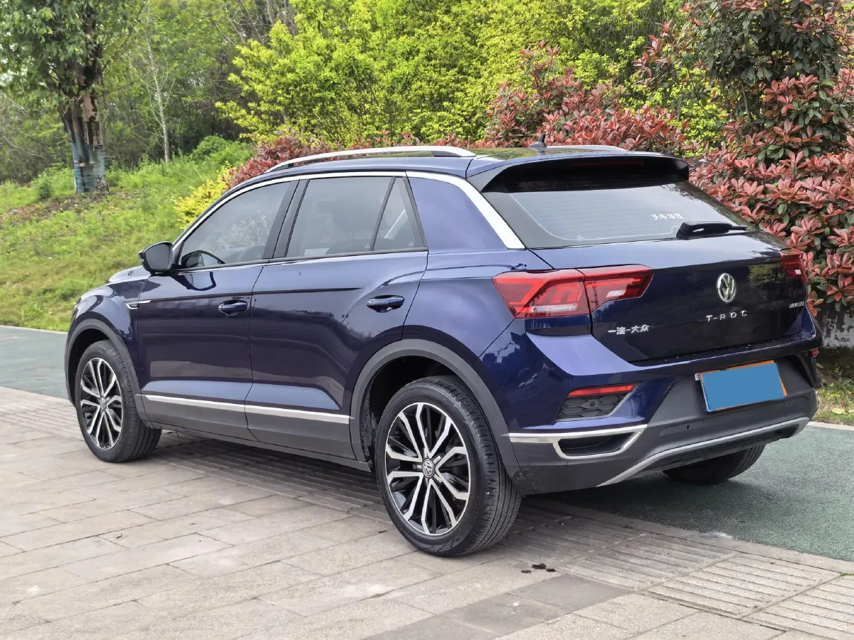 2020 Volkswagen T-Roc 1.4T 150HP L4 7DCT,autocango,china used car exporter,china ev exporter,chinese used car exporter,chinese used ev exporter