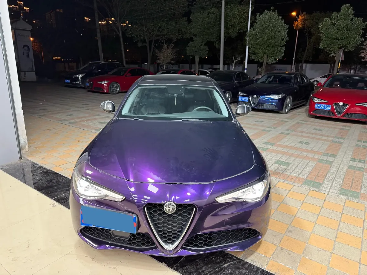 2017 Ford Mustang 2.3T 314HP L4 6AT,autocango,china used car exporter,china ev exporter,chinese used car exporter,chinese used ev exporter