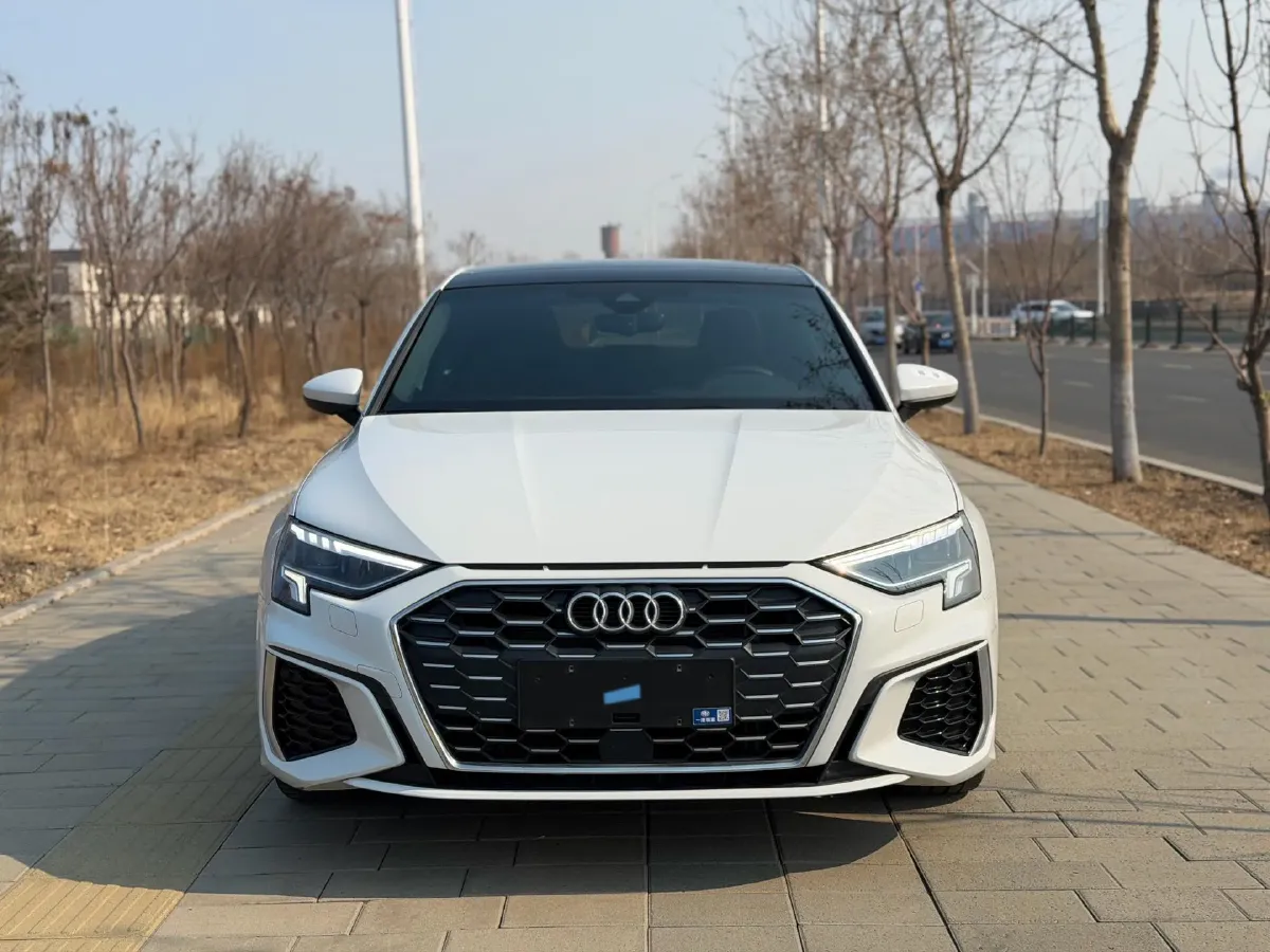 2022 Audi A3 1.4T 150HP L4 7DCT,autocango,china used car exporter,china ev exporter,chinese used car exporter,chinese used ev exporter