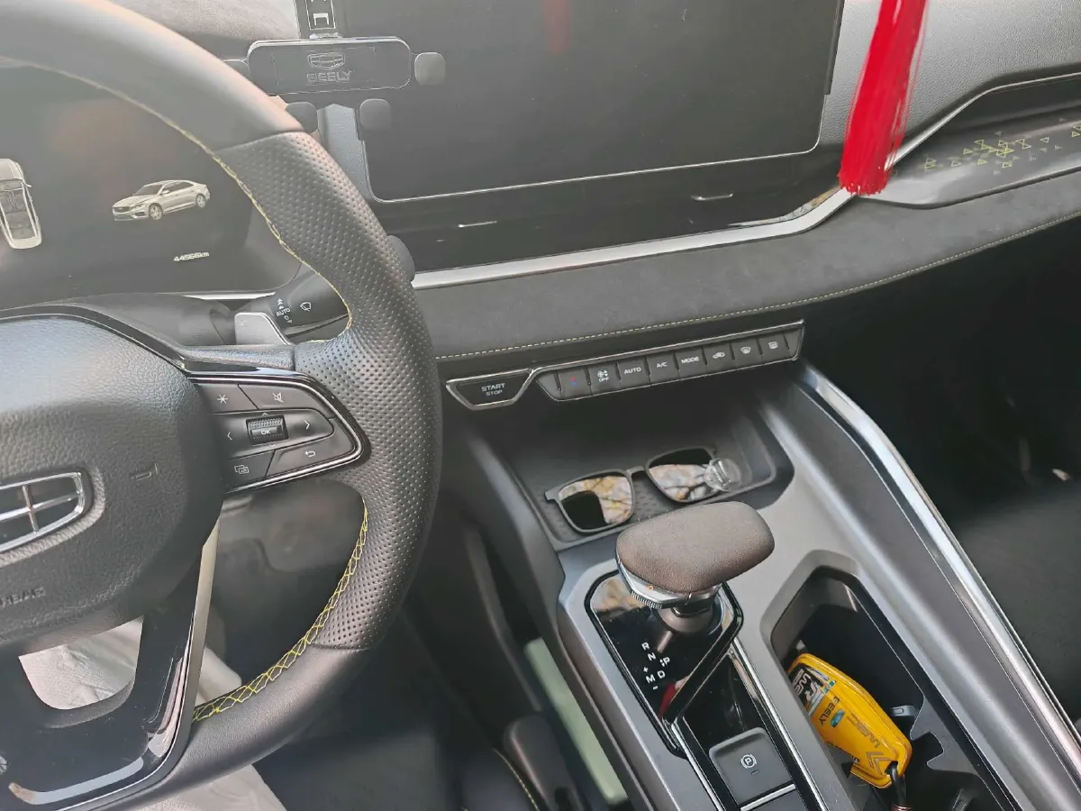 2021 Geely Preface 2.0T 190HP L4 7DCT,autocango,china used car exporter,china ev exporter,chinese used car exporter,chinese used ev exporter