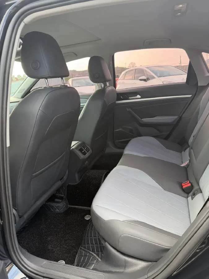 2023 Volkswagen Lavida 1.5L 113HP L4 6AT,autocango,china used car exporter,china ev exporter,chinese used car exporter,chinese used ev exporter