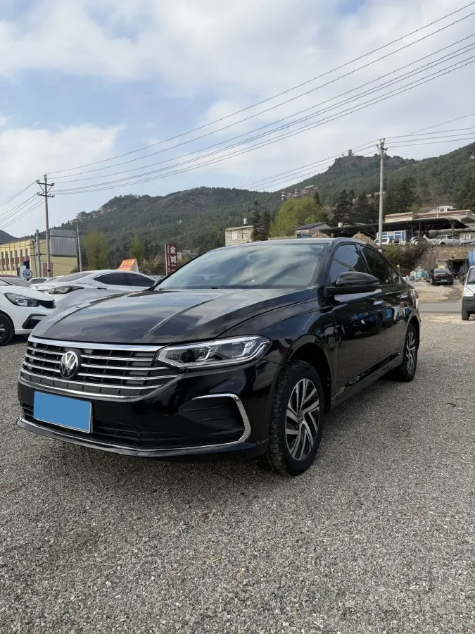2023 Volkswagen Lavida 1.5L 113HP L4 6AT,autocango,china used car exporter,china ev exporter,chinese used car exporter,chinese used ev exporter