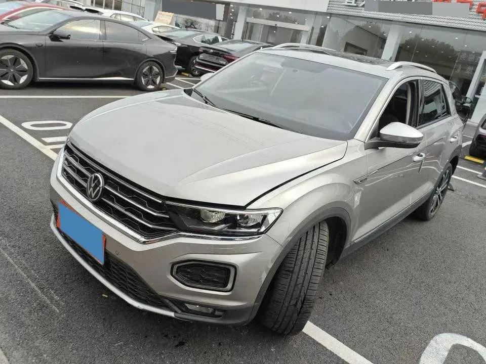2022 Volkswagen T-Roc 1.4T 150HP L4 7DCT,autocango,china used car exporter,china ev exporter,chinese used car exporter,chinese used ev exporter