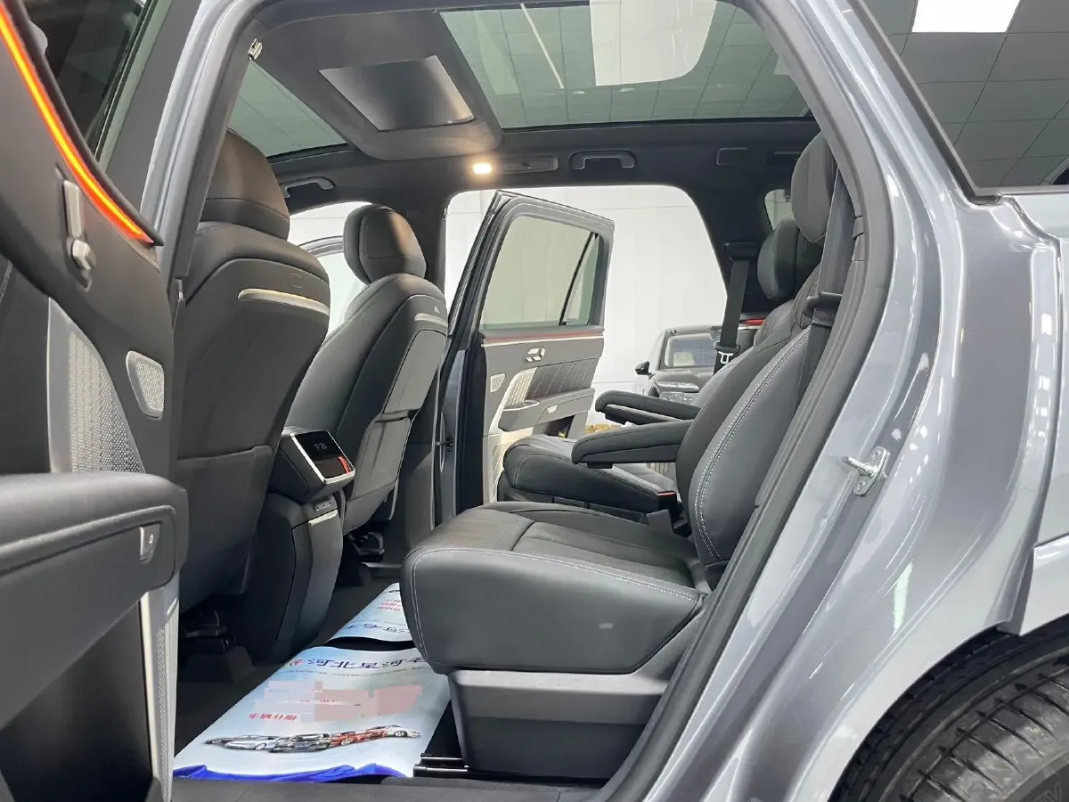 2025 ONVO L90 BEV,autocango,china used car exporter,china ev exporter,chinese used car exporter,chinese used ev exporter