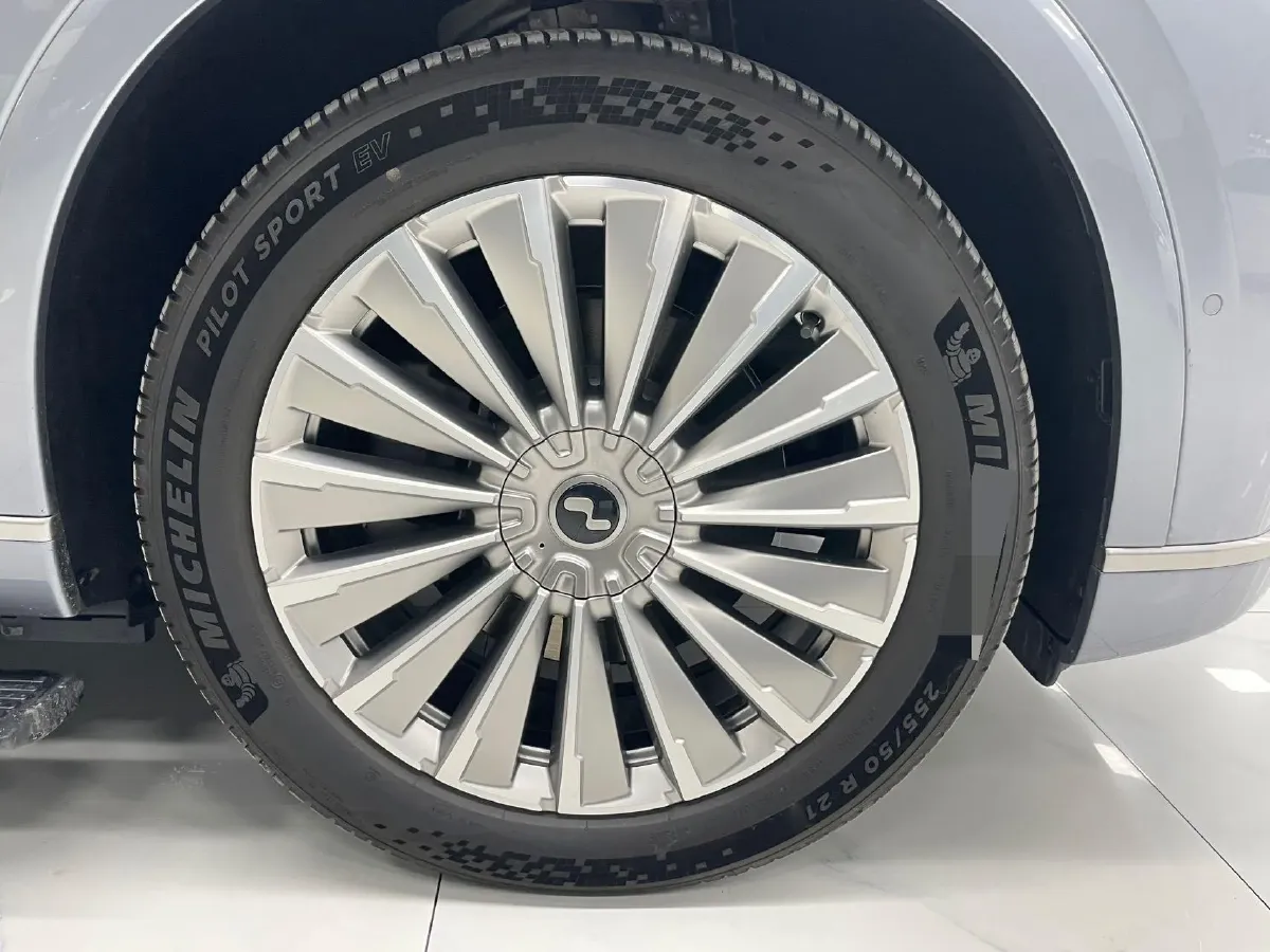 2025 ONVO L90 BEV,autocango,china used car exporter,china ev exporter,chinese used car exporter,chinese used ev exporter