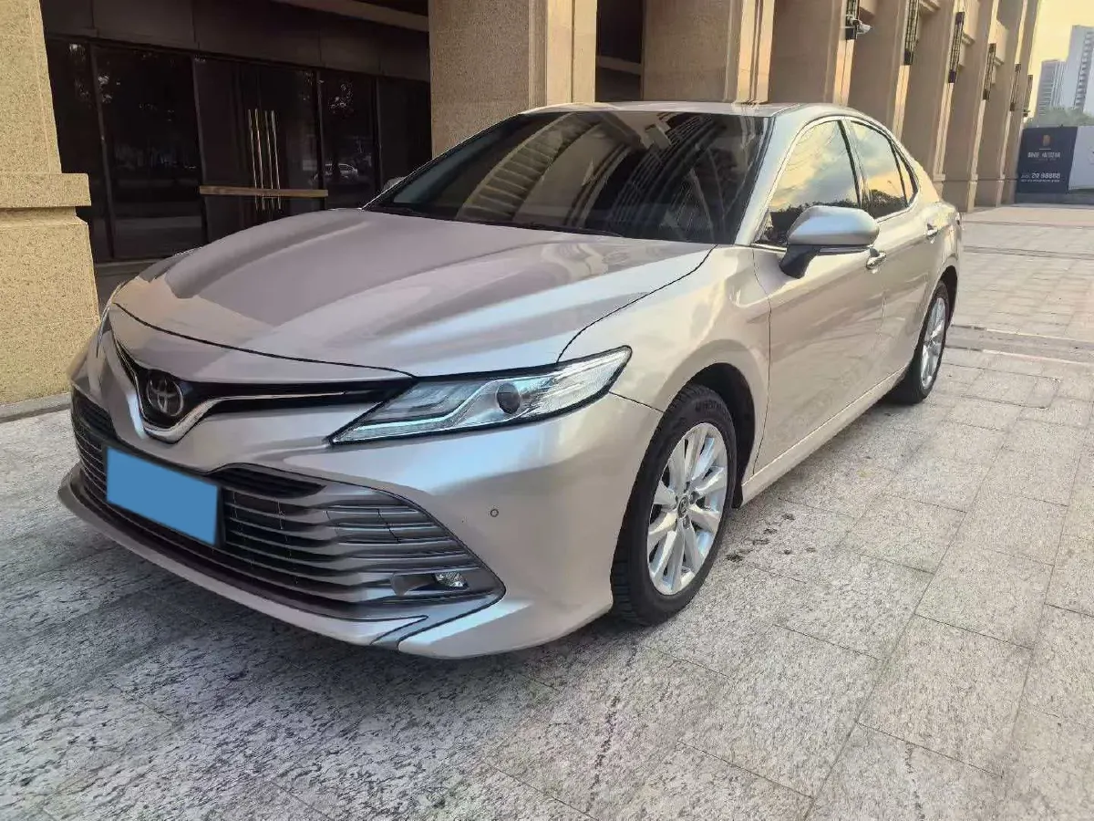 2019 Toyota Camry 2.5L 209HP L4 8AT,autocango,china used car exporter,china ev exporter,chinese used car exporter,chinese used ev exporter